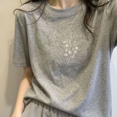 刺绣美图女短T2026新款